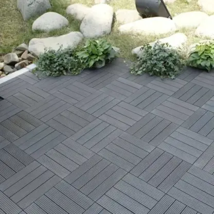 DeckLock™ povezljive PVC plošče z imitacijo lesa – 12x (30x30cm) = 1,08 m²
