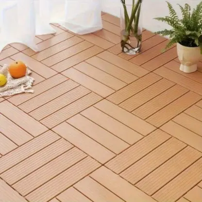 DeckLock™ povezljive PVC plošče z imitacijo lesa – 12x (30x30cm) = 1,08 m²
